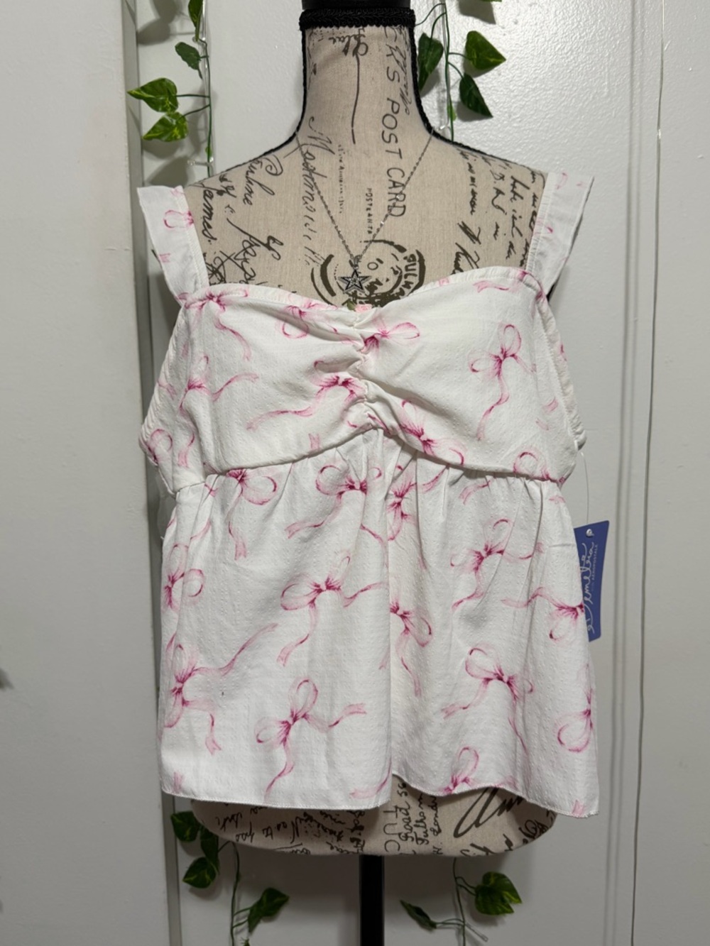 Aeropostale White Spaghetti Strap Camisole with Pink Bow Print